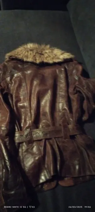 Chaqueta de cuero mujer con cuello pelo