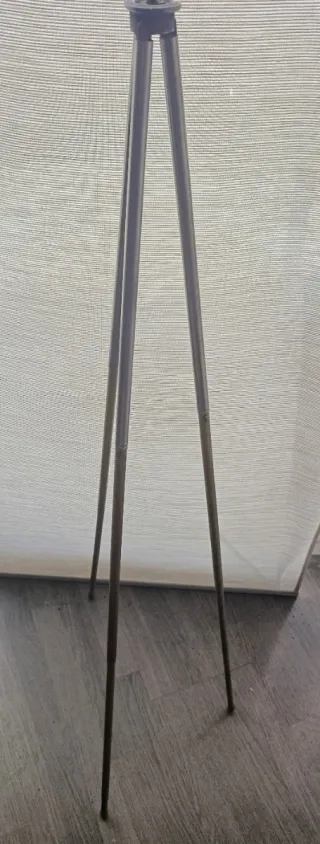 Trípode Fotográfico Antiguo Metal 120cm