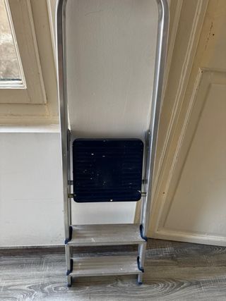 Escalera aluminio 3 peldaños