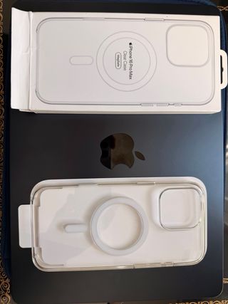 Funda Apple iPhone 16 Pro Max MagSafe Transparente