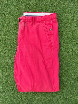 Pantalón rojo Tommy Hilfiger talla L Chino slim