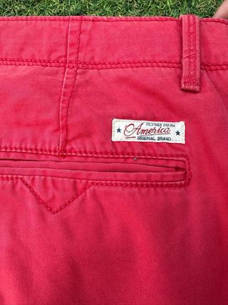 Pantalón rojo Tommy Hilfiger talla L Chino slim