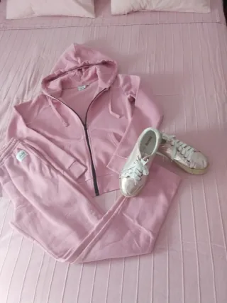 Chándal rosa Andy + Zapatillas (regalo)