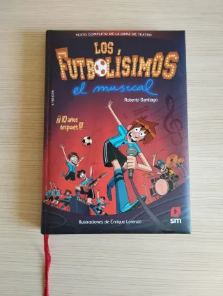 Los Futbolísimos 1: El misterio de los árbitros...