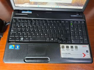 Toshiba Satellite 15.6 | i3 | 6GB RAM | SSD Rápido