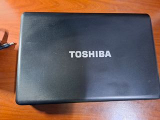 Toshiba Satellite 15.6 | i3 | 6GB RAM | SSD Rápido
