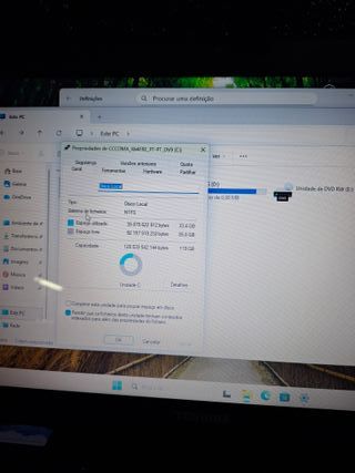 Toshiba Satellite 15.6 | i3 | 6GB RAM | SSD Rápido