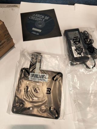 Mini PC ASUS VivoMini PN51 Ryzen 5 5500U Barebone