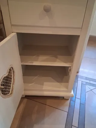 Cabecero y 2 mesillas de madera