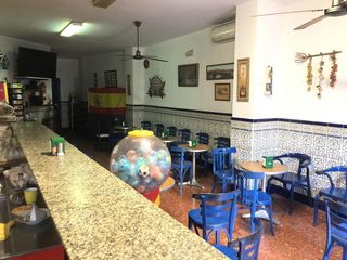 Local comercial en venta en Adra