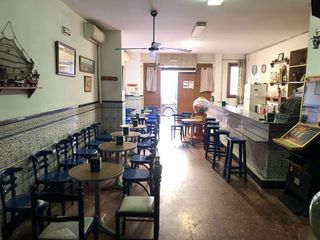 Local comercial en venta en Adra