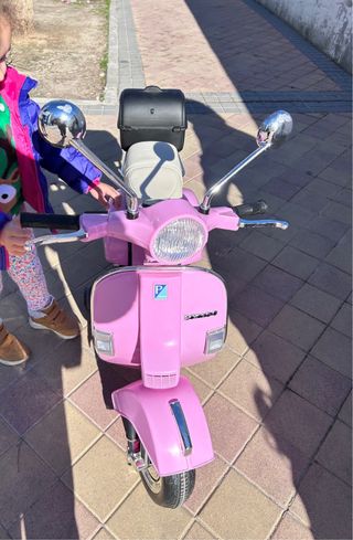 Moto Vespa Eléctrica Infantil 12V