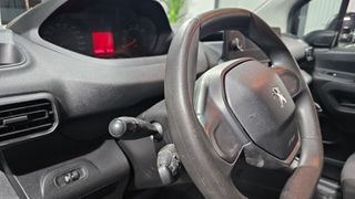 Peugeot Partner Premium Standard 600kg BlueHDi 55k