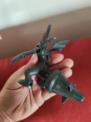 Action Figure Pokémon Zekrom 2018