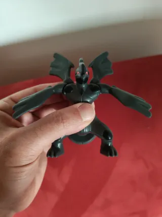 Action Figure Pokémon Zekrom 2018