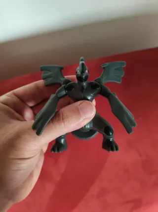 Action Figure Pokémon Zekrom 2018