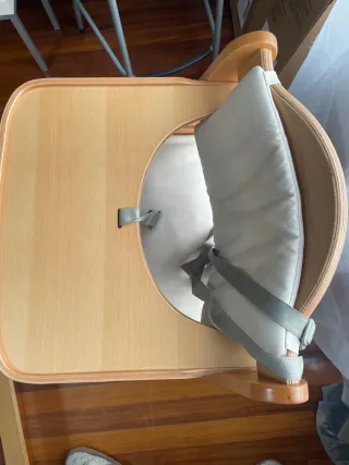 Trona Hauck Beta+ Madera Natural