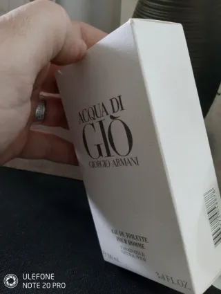 Profumo Acqua di Gio Giorgio Armani Uomo