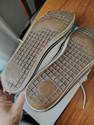 Bambas Fred Perry Talla 42 Blancas