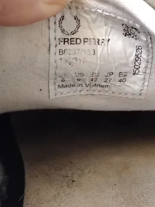 Bambas Fred Perry Talla 42 Blancas