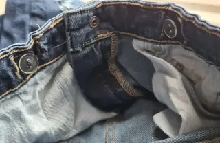 Jeans Melby bimbo 6 anni strappati