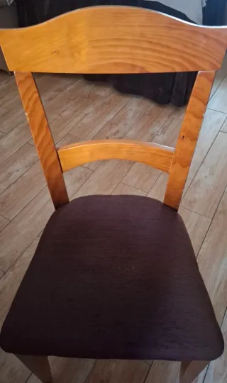 Mesa de comedor madera maciza y cristal