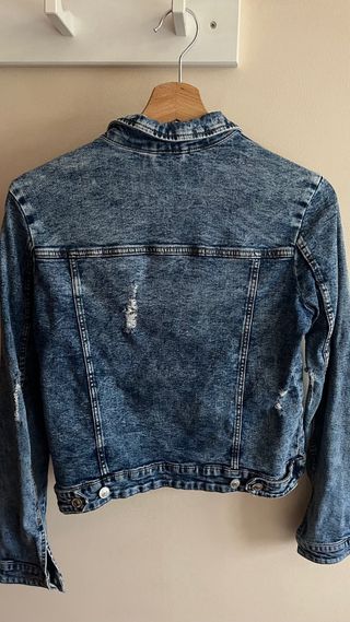 Cazadora vaquera Stradivarius