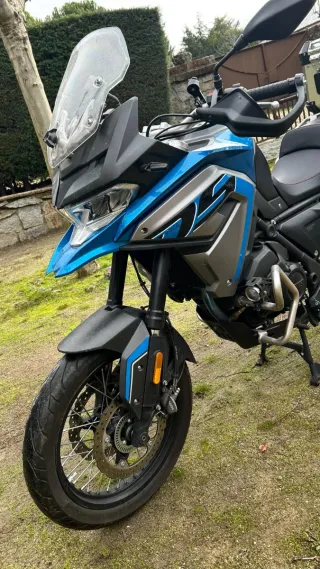 Voge DS650 Adventure Moto Azul/Gris