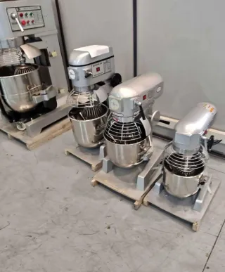 amasadora planetaria industrial profesional