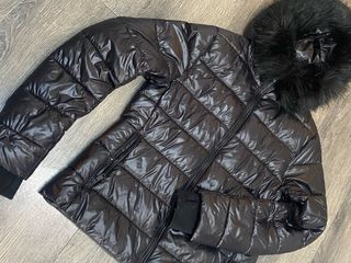 Chaqueta Plumífero Zara Negra con Capucha