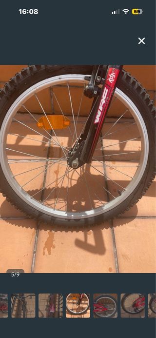 Bicicleta infantil WRC roja