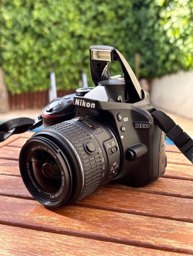!!OFERTA!! Cámara Nikon D3300 Pro + Nikon 18-55mm