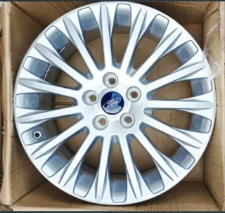 Llanta 17 Ford