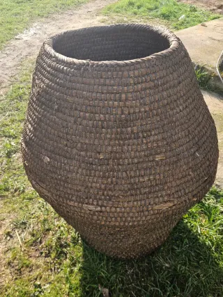 Cesto mimbre antiguo 1m