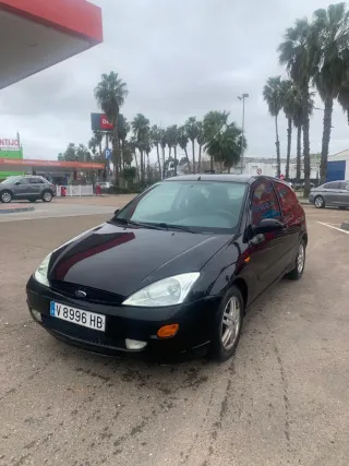Ford Focus 2000