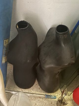 Mobiliario tienda ropa rosa