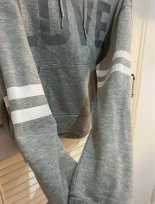 Sudadera cropped gris con capucha Primark 34 love