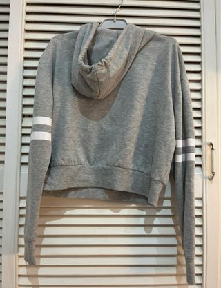 Sudadera cropped gris con capucha Primark 34 love
