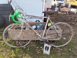 Bicicleta BH de carreras