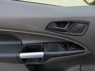 Ford Transit Connect L2 1.5EcoBlue 3Plazas IVA Inc