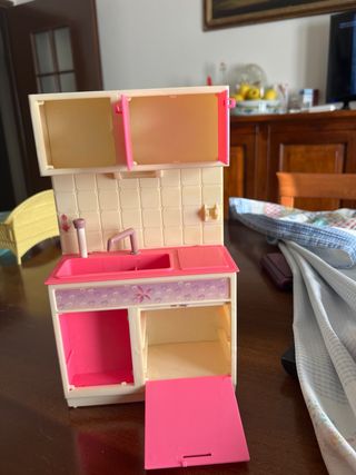 Cucina Barbie incompleta