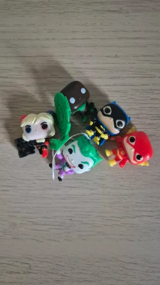 Lote 5 Funkos DC Kinder