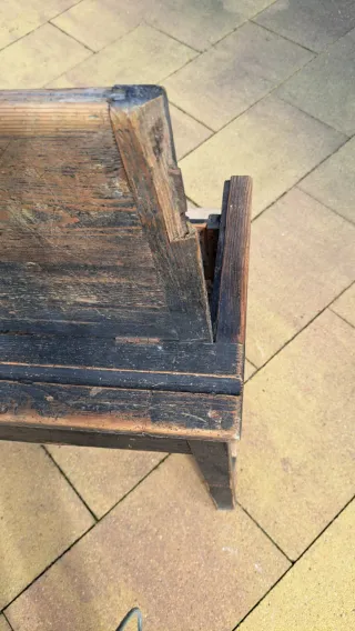 Pupitre doble antiguo madera, para restaurar.