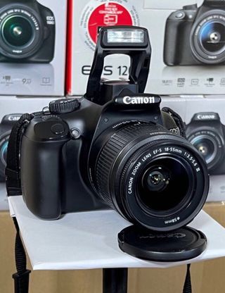 !!OFERTA!! Cámara Canon EOS Pro + Canon 18-55mm