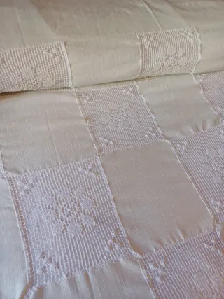 Colcha hecha a mano crochet y tela