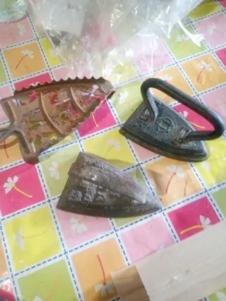 2 Planchas de Hierro Antiguas