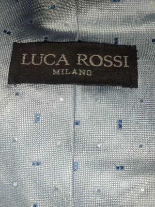 Corbata azul con microestampado