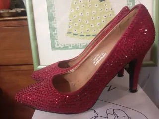 Scarpe donna rosse con strass
