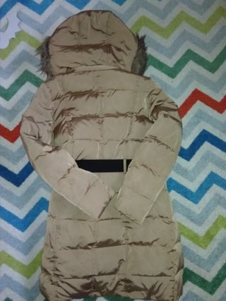 Plumífero Mango Beige Talla L con Cinturón