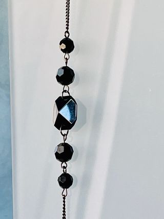 Lote 2 Collares Plateado y Negro (+Regalo)